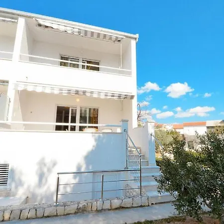 Nina * Rogoznica (Sibenik-Knin)